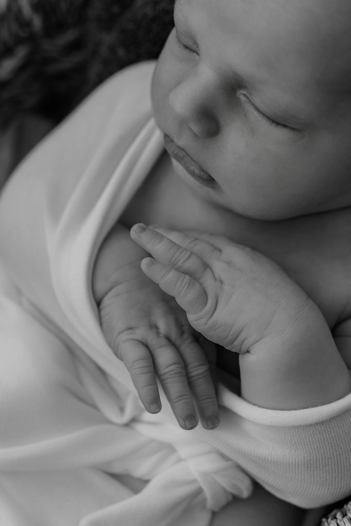 Shooting naissance bébé naturel à Douai
